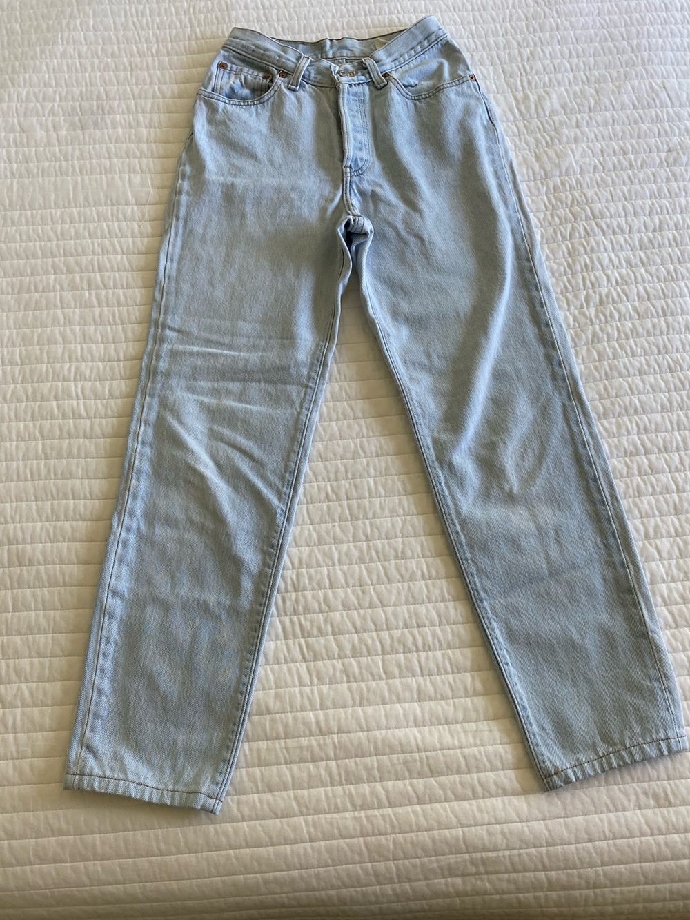 Vintage 90s Levi’s Light Blue Jeans